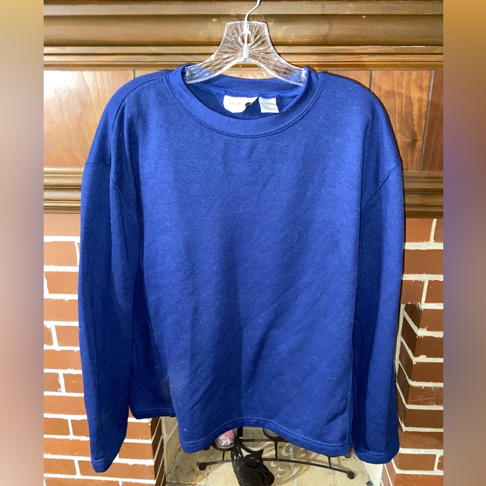 Women’s sweater